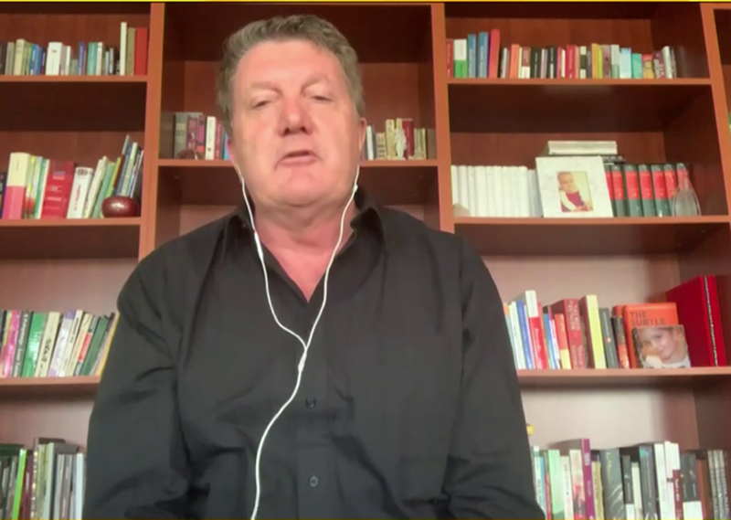 “Fitoni sevap nëse kryeni marrëdhënie me gruan”/ Milaim Zeka i kthehet i revoltuar imamit shqiptar: Flet për femrat sikur të jenë bakall i prishur! zeka