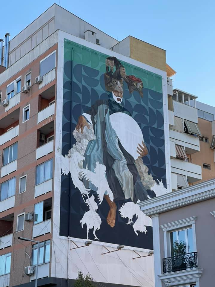 Mbyllet Mural Fest 2021, ja disa nga veprat që zbukuruan fasadat e pallateve në Tiranë 7 243716784 277904594154000 4362232966292536749 n