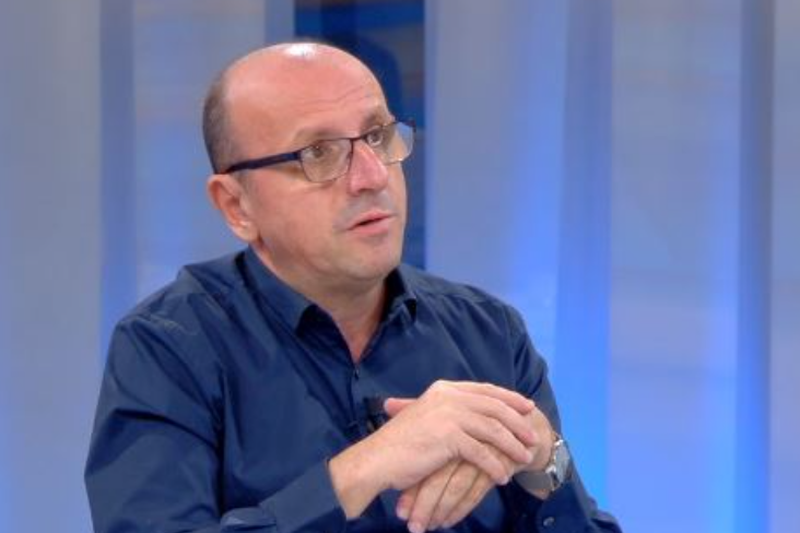“Virusi më la probleme me kujtesën”, pneumologu i njohur shqiptar tregon pasojat e post-COVID-it 800 0 615ecb6971d19 1