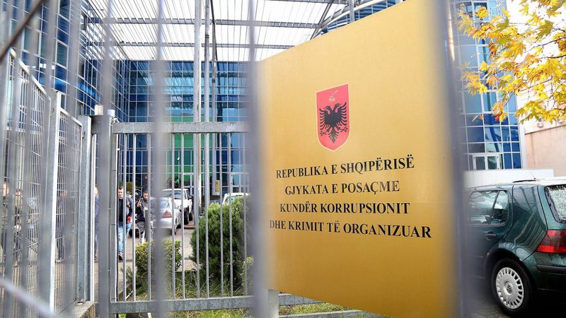 SPAK bën lëvizjen e fortë, sekuestron kompaninë e njohur të bananeve “Alba Exotic Fruit” 800 0 97daaf3a493dea3d78edfc47754dbb8a