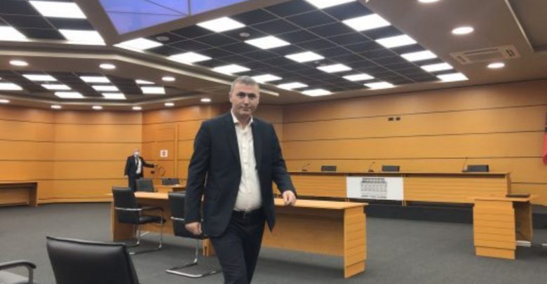 I nxorën probleme për dy shtëpi të babait në Tropojë, KPK merr vendimin për prokurorin Albert Kuliçi IMG 20211011 110044 780x405 1
