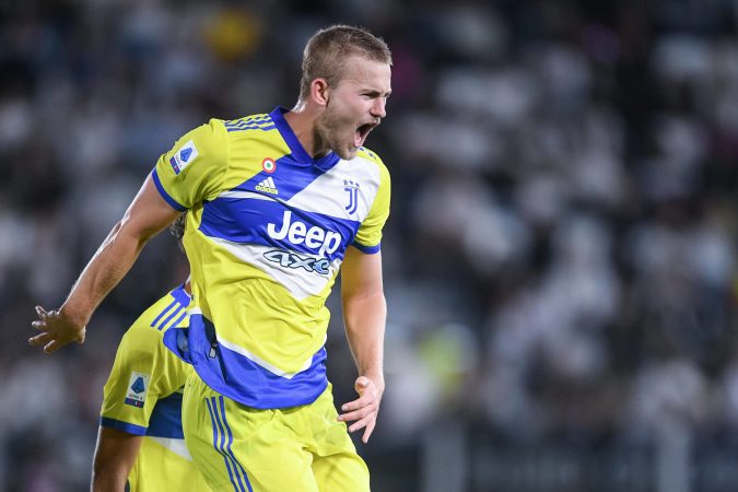 Ancelotti dëshiron De Ligt, ofron dy lojtarë në këmbim Matthijs de Ligt juventus scaled 1 675x450 1
