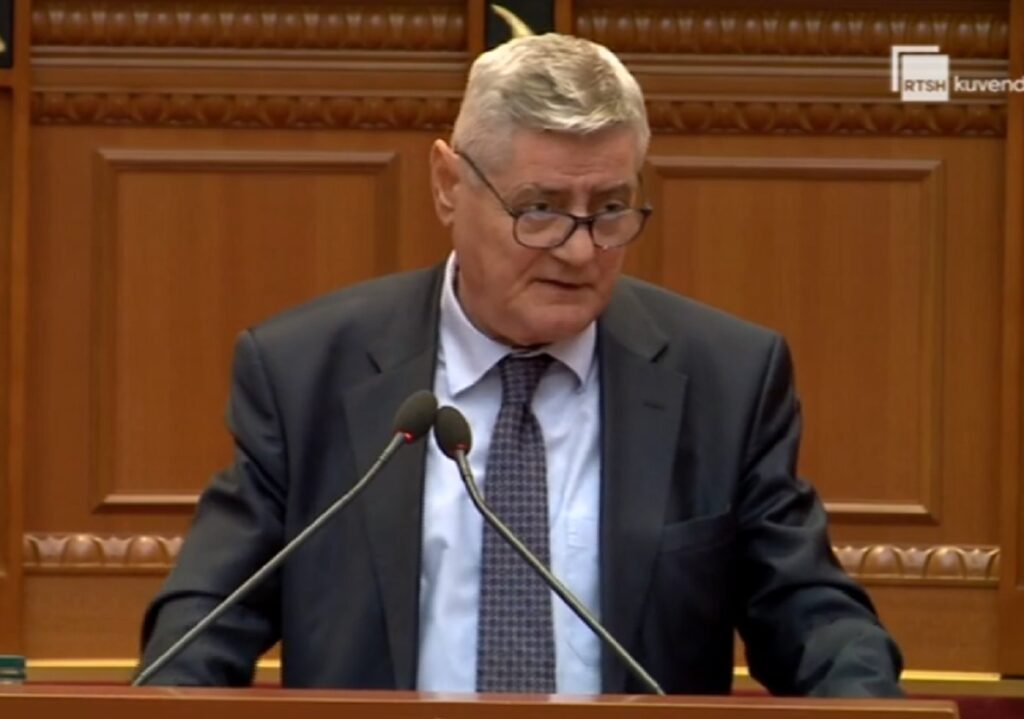Shehi: Shteti ynë copa copa s’ka nevojë për institucione paralele dash shehi