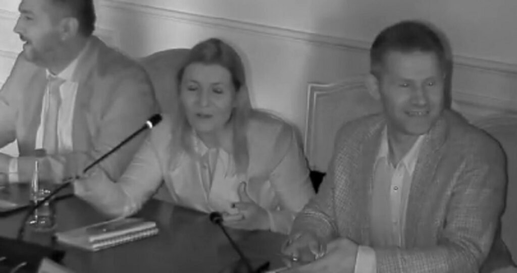 "Ligjeve" i ikën ndriçimi gjatë diskutimit për marrëveshjen për OSHEE 1 ikin dritat