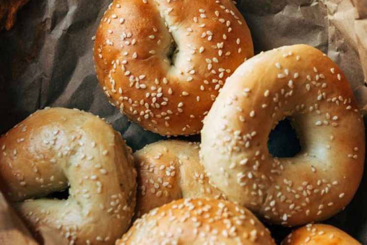 Gjashtë arsye të vlefshme përse duhet të kufizoni karbohidratet karbohidrate 750x500 1