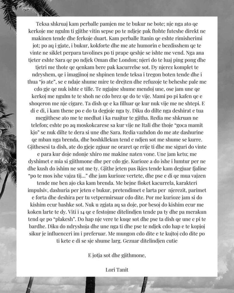“Ta dish që mami ka filluar cigaren”, Lori bën dedikimin e ndjerë në ditëlindjen e Tan Hoxhës 1 lorihoxha 245508509 273739451327693 6048324353783278196 n
