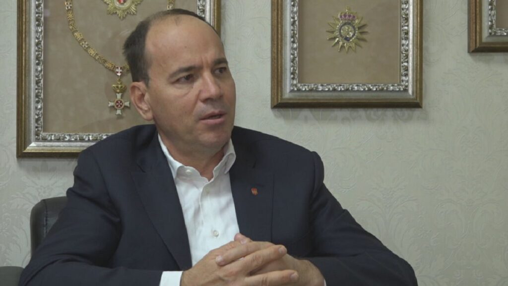 Shkarkimi i Nokës, Nishani: Krizë, turp të ketë Basha që i quan “llum” demokratët nishani 1