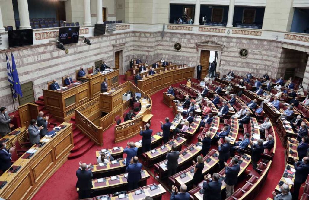 Pakt për mbrojtjen, Franca do të ndihmojë Greqinë në rast sulmi ushtarak parlamenti grek