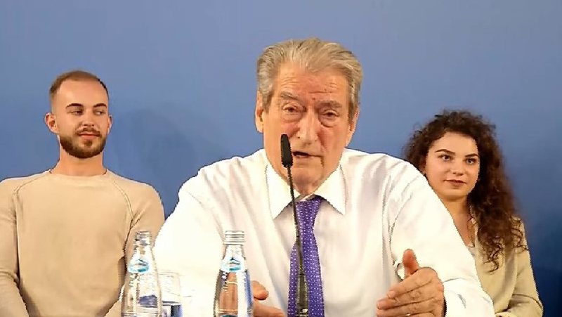 Kush janë deputetët që “braktisën” Sali Berishën sot në Shkodër sali berisha shkoder
