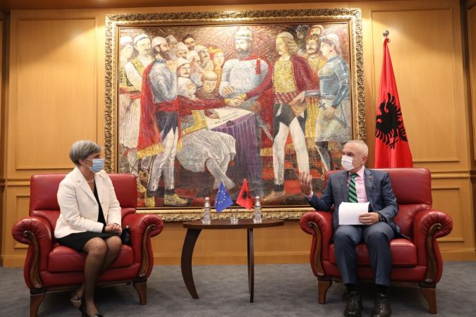 Meta takon eurodeputeten Santos: Krimi i organizuar e emigracioni shqetësim serioz 253841049 429917761836798 3166213116873472802 n 675x450 1