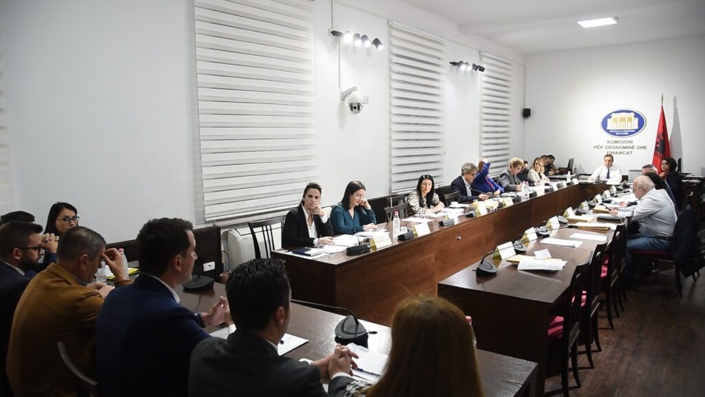 Edmond Spaho kunjë Bashës, përgëzon Veliajn: Ka përmirësim të dukshëm në pastrimin e Tiranës 254669899 601467751001873 3780733749796360665 n