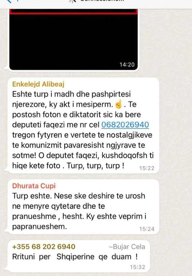 Deputeti i PS uron Ditën e Pavarësisë me portretin e Enver Hoxhës, Alibeaj publikon mesazhet 2 640 0 61a39b1de1429