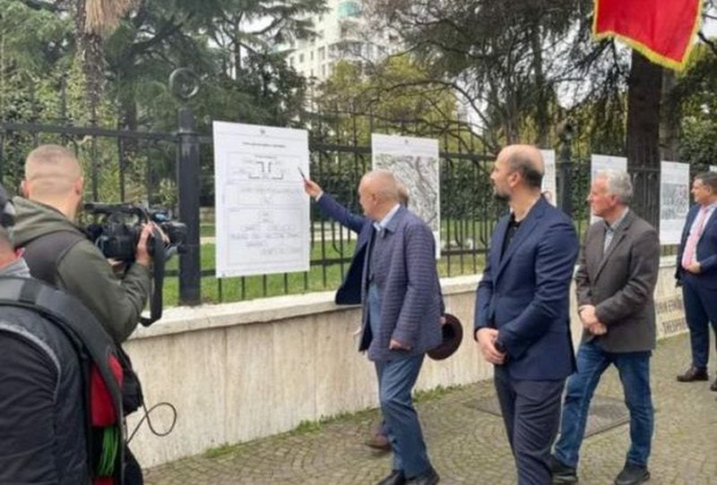 Ambasada e Greqisë notë proteste ndaj presidentit Meta, ja çfarë shkruajnë mediat greke 800 0 61976d34c2f20