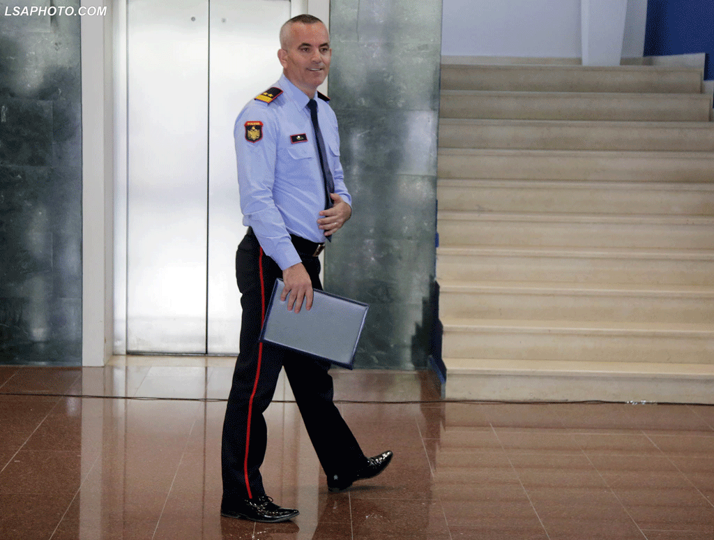 Zyrtare/ Ardi Veliut i besohet posti i lartë në qeverinë Rama Ardi Veliu 1