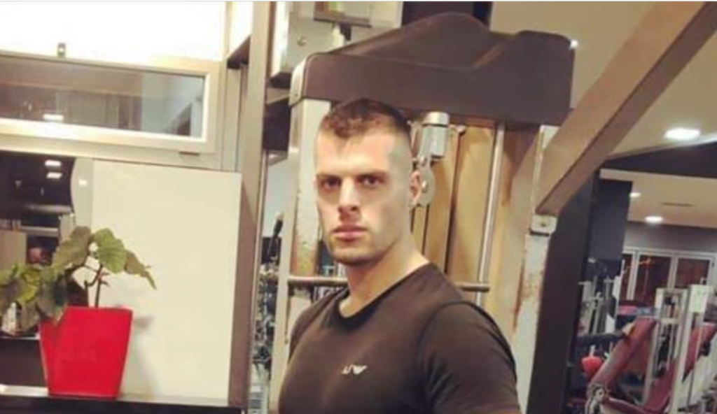 Gjykata shpall të pafajshëm efektivin e RENEA-s, u arrestua në Ndroq me 1 kg kokainë RENEA Xhulio Lici