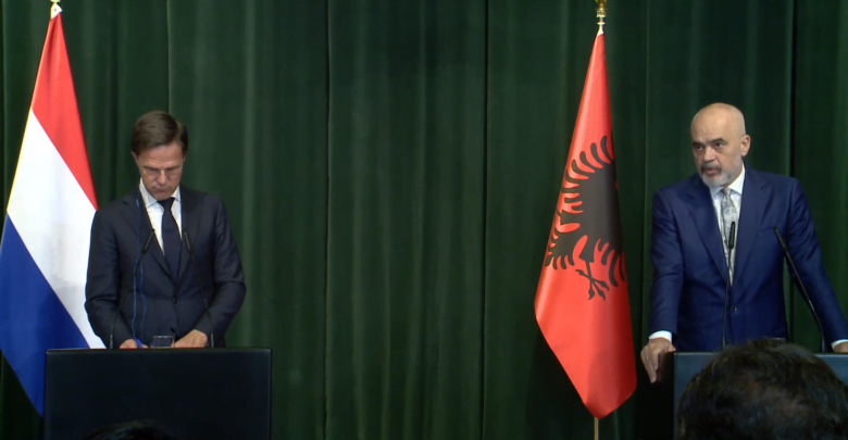 Rutte jep “dritën jeshile”: Të hedhim hapin e parë për procesin e anëtarësimin të Shqipërisë në BE Screenshot 17 1 780x405 2