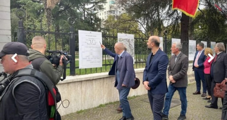 Shoqata e Çamërisë i përgjigjet ambasadës greke: Ndërhyrje e paprecedentë në punët e brendshme të Shqipërisë! Screenshot 4 12
