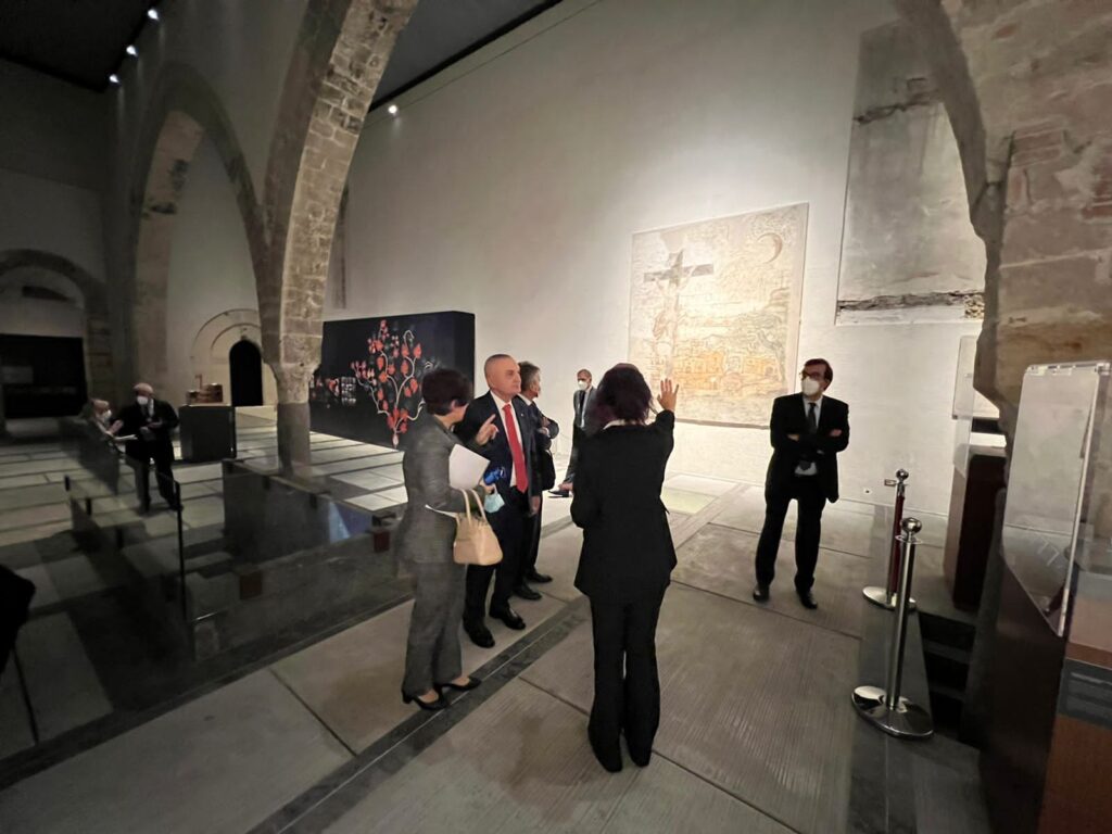 Meta viziton Universitetin e Palermos: Djep i kultivimit të gjuhës dhe kulturës arbëreshe WhatsApp Image 2021 11 04 at 09.25.15