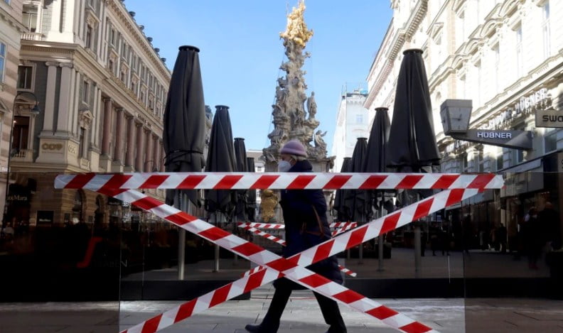 Austria futet në izolim kombëtar nga 22 nëntori austria