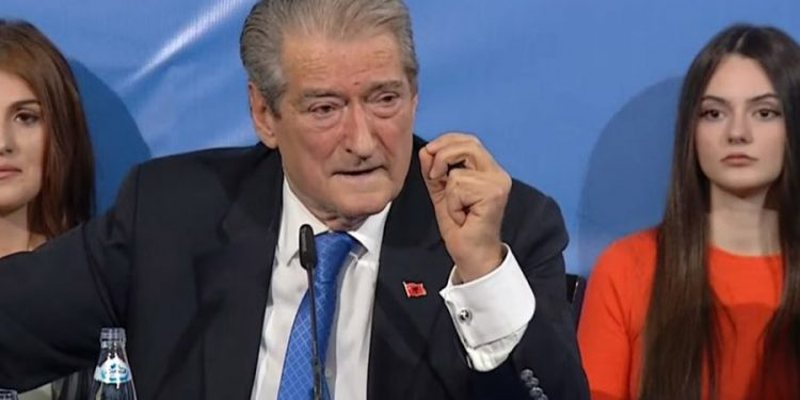 Publikimit i pagave të punonjësve, Berisha: Superskandal i nakorshtetit! Goditja më e rëndë për… berisha 1