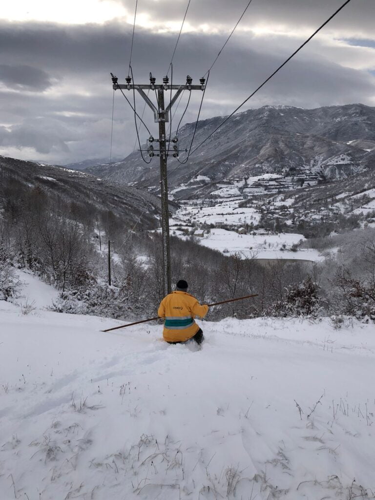 Situata e motit, OSHEE: Përmirësohet situata në 80% të vendit, problem Dibra dhe Vlora cef9db92 fa1c 4b1e 9a3f 81f66fb5713c 1