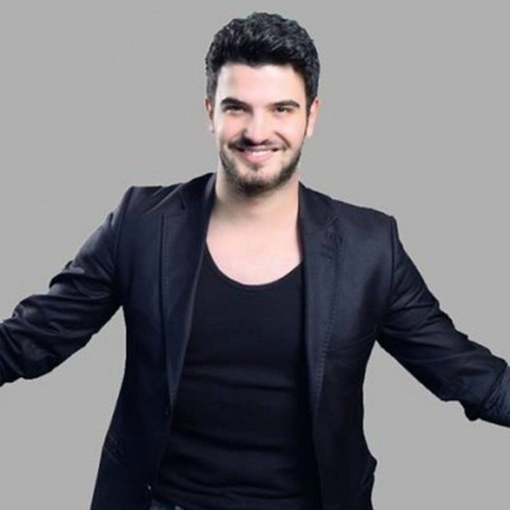 Befason këngëtari shqiptar: Jam infektuar 5 herë me Covid-19 endrik beba