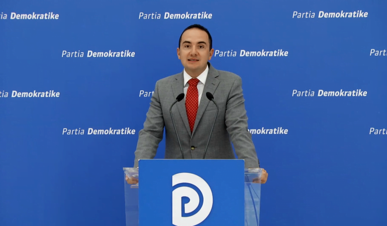 Prezantimi i buxhetit për Ministrinë e Brendshme, reagon Salianji: Rama poshtëron Policinë e Shtetit për propagandë politike ervin salianji 770x450 1
