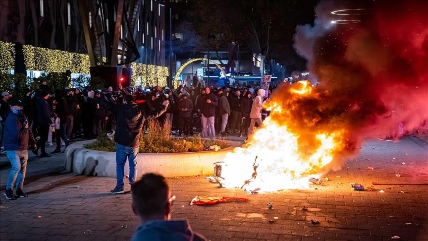 Holandezët kundër masave antiCovid, plagosen 2 persona hollande