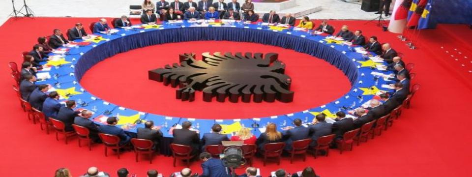 Më 26 Nëntor, mbledhja e përbashkët Shqipëri-Kosovë qeveria