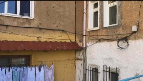 Bulqiza goditet sërish nga tërmetet, 5 lëkundje në pak orë, tmerrohen banorët shtepite e demtuara termeti