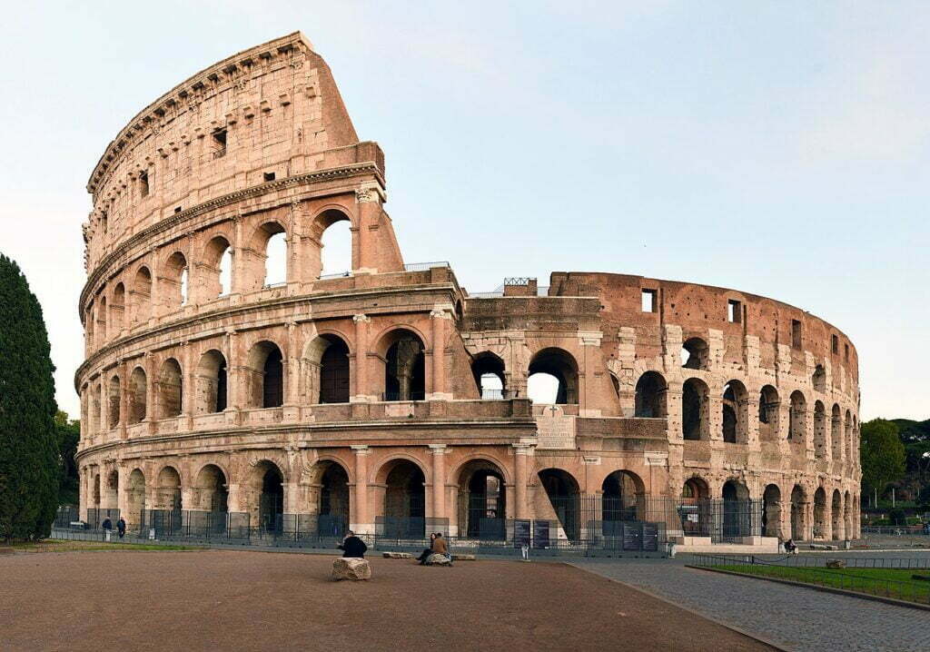 1280px Colosseo 2020