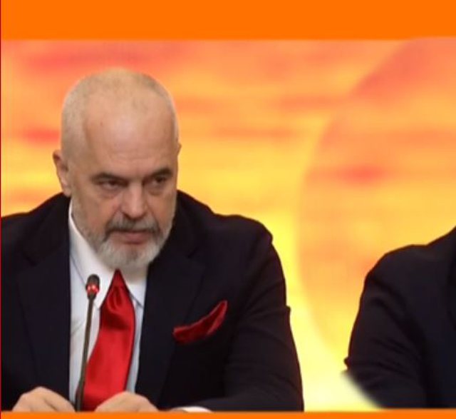 Ndodh incidenti live gjatë samitit, ‘trembet’ Rama: Sapo mora një goditje! 640 0 61c19b4ec021d