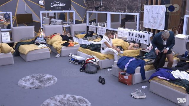 Einxhel nuk ndalet, e ngacmon Dagzin teksa ai zhvishet: Të kam para syve… 1 640 0 61cf3422d07a4