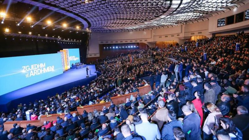 LISTA / PD nxjerr emrat e anëtarëve të Këshillit Kombëtar që morën pjesë në Kuvendin e 18 dhjetorit 800 0 61c086e7b565e