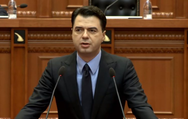 Basha në Kuvend: Trekëndëshi i Bermudës po shndërron Shqipërinë në çiflig Basha 6