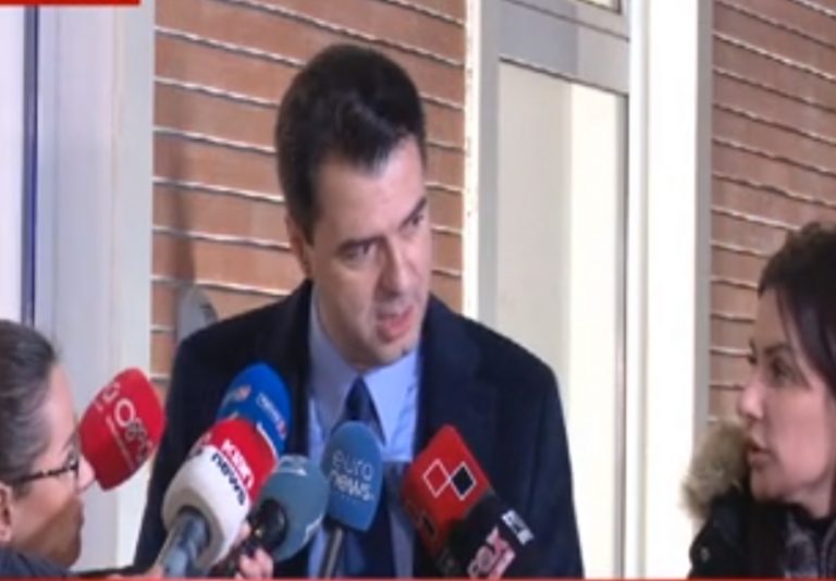 “Jo më peng”/ Basha flet pas Kuvendit: Nuk e njoh referendumin e Berishës Basha 7
