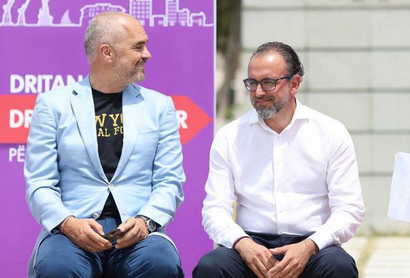 Pse refuzoi të kandidonte për deputet dhe ‘lufta’ me Ramën, Dritan Leli flet për marrëdhënien me kryeministrin Dritan Leli