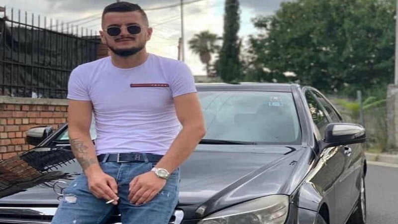 Postime prekëse në Facebook për 24-vjeçarin që vdiq bashkë me kunatën në aksident Kristian Margjunin