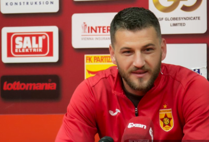 “Asnjë përplasje me trajnerin”, Alban Hoxha: Ja pse nuk luaj te Partizani alban hoxha 700x476 1