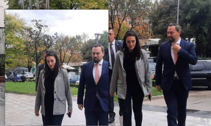Zëvendës ambasadori amerikan vizitë në selinë blu amba amerikan