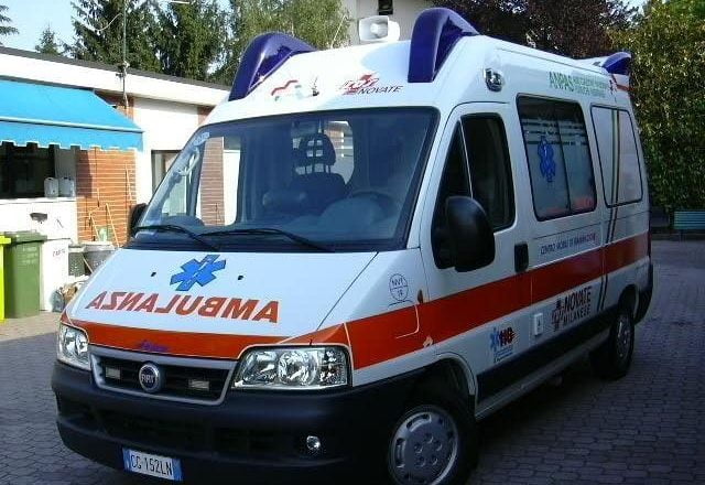 Sherr me mjete të forta në Librazhd, plagoset një person. Arrestohet autori i dyshuar ambulance 640x440 1