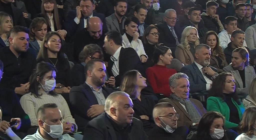 PD feston e ndarë.Basha me ish dhjetoristët, Berisha në “Qytet Studenti” basha 2