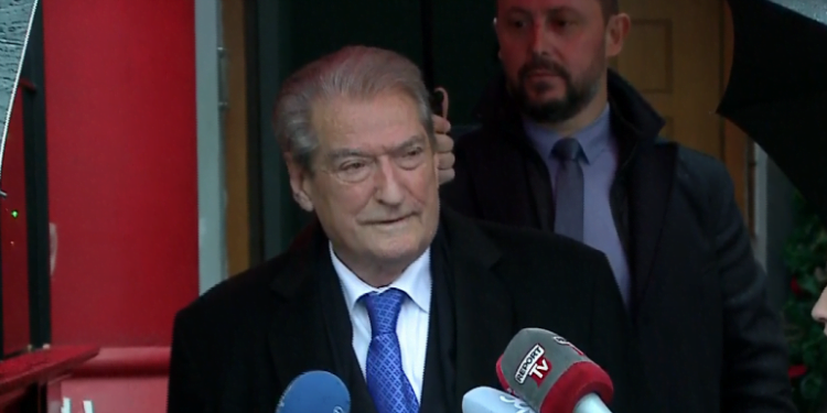 Berisha për vettingun: Pengu dhe pengmarrësi janë në bashkëqeverisje, unë votoj kundër berisha 2