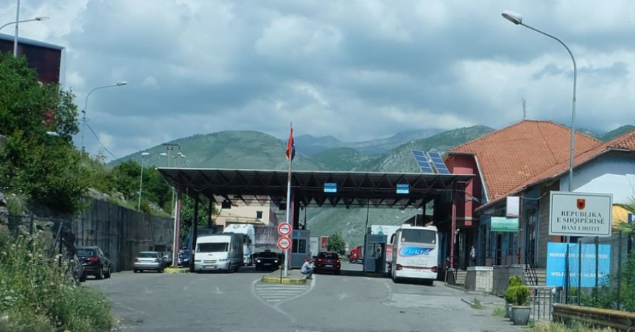 Shtrëngohen masat anti-covid për të udhëtuar drejt Malit të Zi, MEPJ: Ja çfarë duhet të dini hani hotit