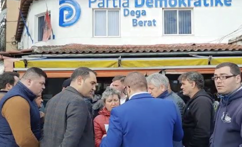 Lista me delegatët për Kuvendin e 11 Dhjetorit, Këlliçi në Berat, zyrtarja e PD: Kemi qenë në gjumë këto 8 vite kellici