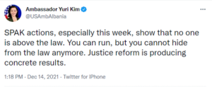 kim twitter