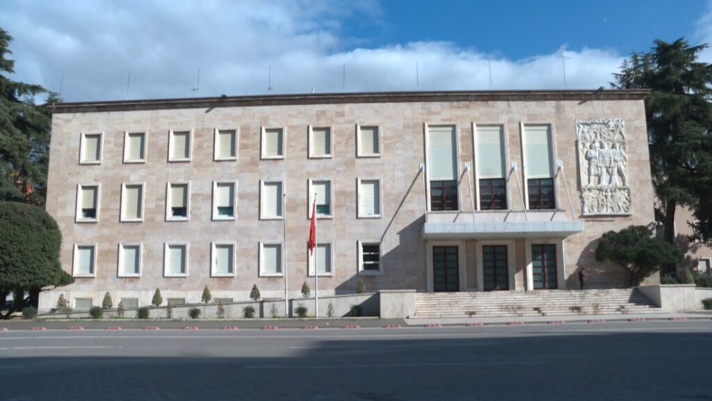 Lista/ Ja të besuarit e qeverisë për negociatat me BE-në km 1