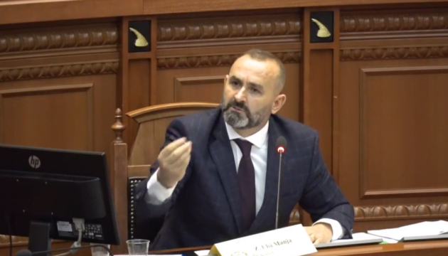 Manja i drejtohet Zhupës: Kur t’më drejtosh gishtin, interesohu pak se kush jam unë manja