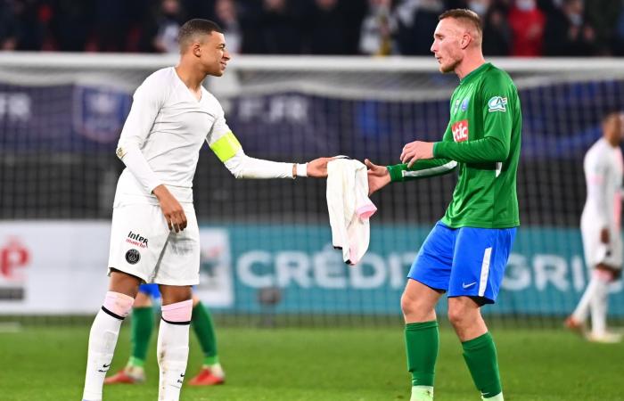 “Kam fanellën e Mbappe, nuk më intereson ajo e Messit”, futbollisti injoron argjentinasin mbappe