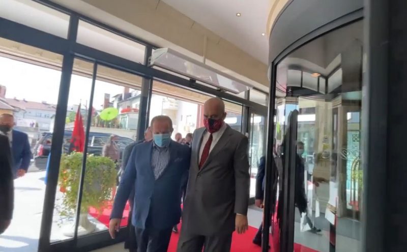 Kriza e energjisë, Pacolli falenderon Ramën për ndihmën e ofruar rama pacolli e1632740380299